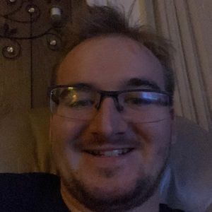 Meet your Posher, Ethan